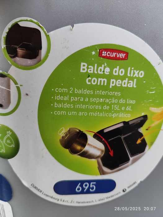 Balde para separar lixo novo