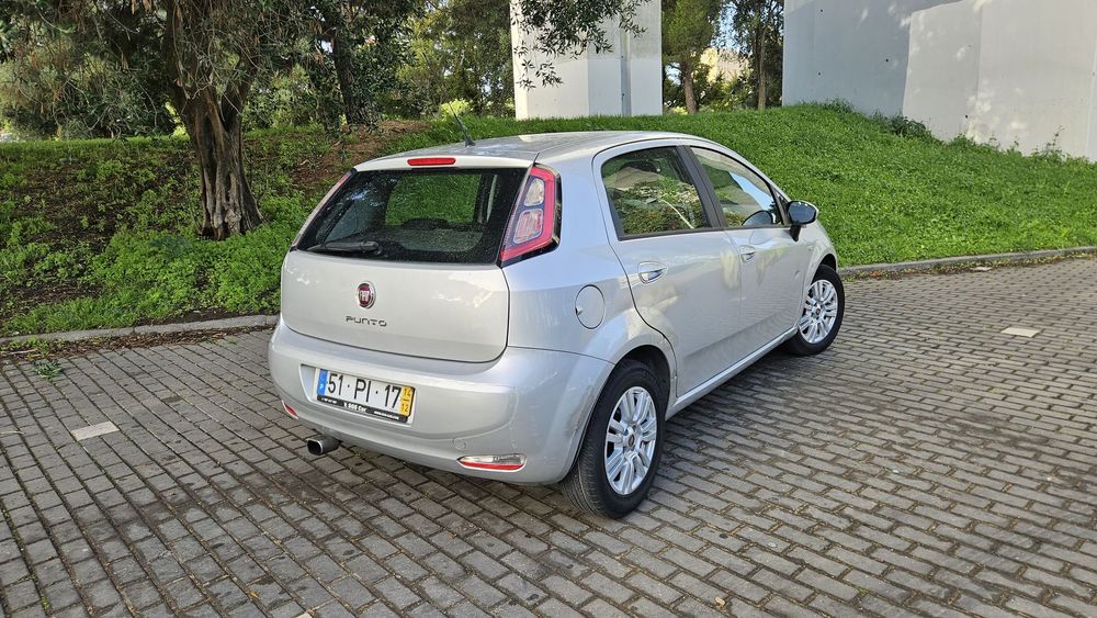 Fiat Punto531656683281469442