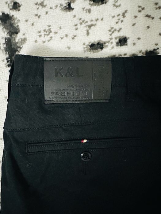 Spodnie męskie eleganckie r.42/L32