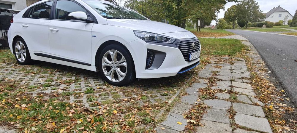 Hyundai Ioniq