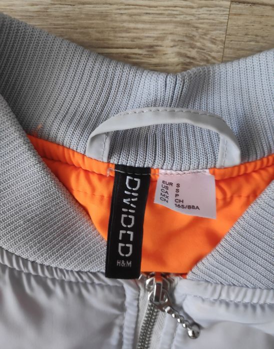 Kurtka bomberka H&M Divided rozmiar S