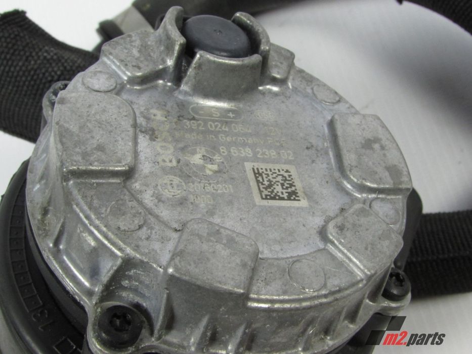 Bomba De Água Suplementar Bmw 5 Ref: 11518638238