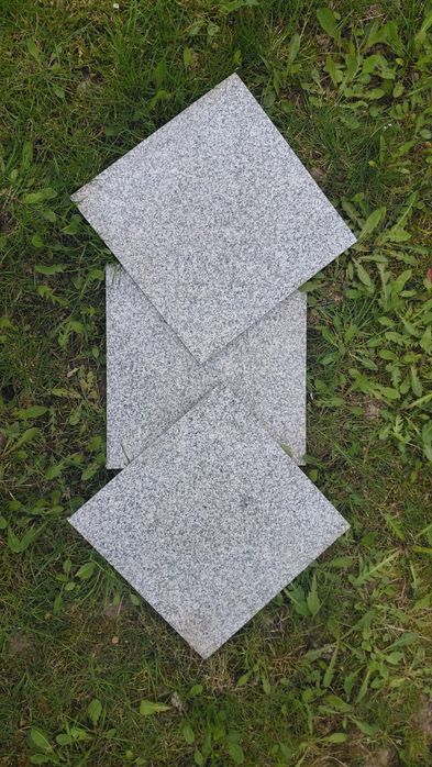 Płytki granitowe 30,5x30,5x0.8