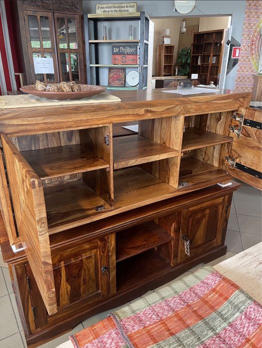 Komoda drewniana rtv 140cm