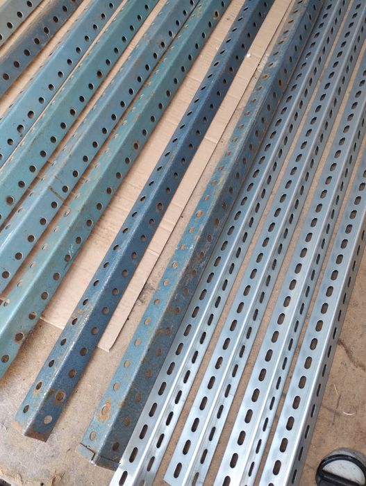 Solidne regały metalowe magazynowe Wysokość do 300