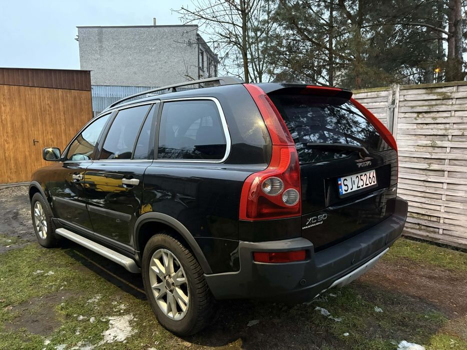 Volvo XC90 2,4 D5 Polski salon 1 właściciel bezwypadkowy