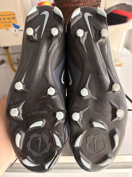 Chuteiras Nike Phantom Pretas 42,5