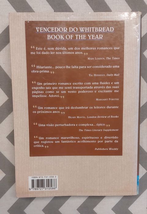 Livro "Retratos de Família" - Kate Atkinson