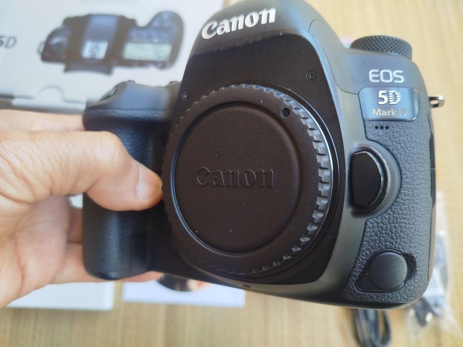 Canon 5d Mark IV com 70 mil disparos