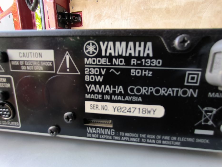 Amplituner Yamaha R1330