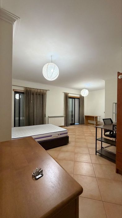 Quarto para estudante