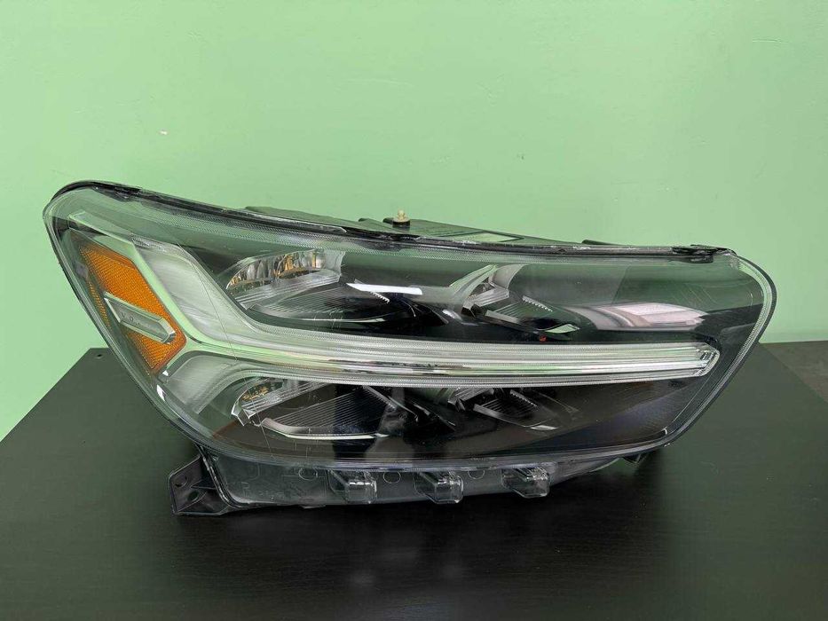 Фара права MID LED VOLVO XC40 USA США америка