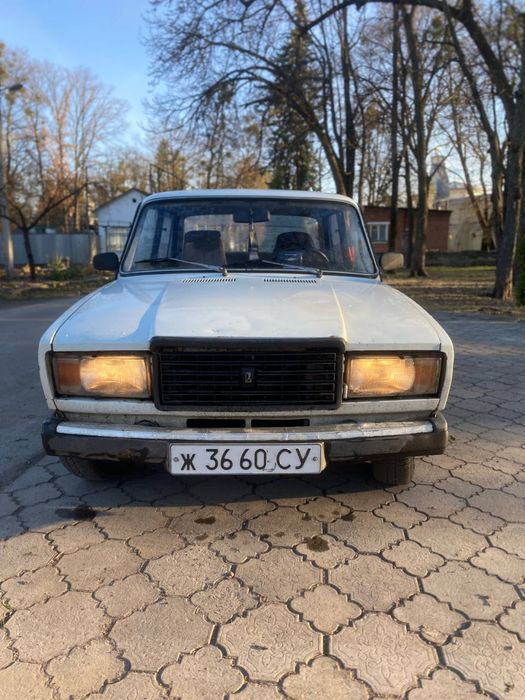 Продам авто ваз 2107