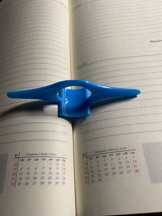 Закладка для книги, фигурка киндер, kinder