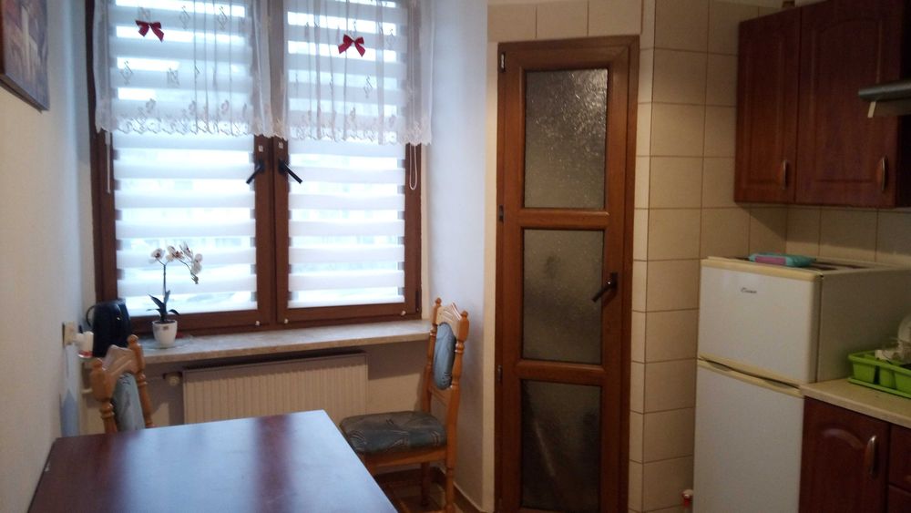 Wynajem mieszkania - kawalerka w centrum miasta