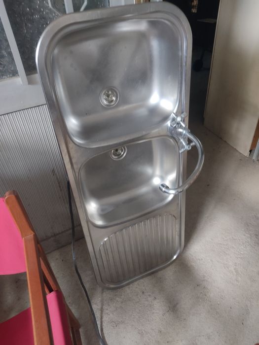 Pia de cozinha e jardim