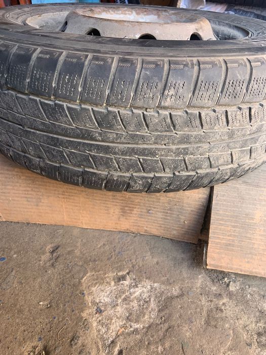 Шина з диском 195.70.R15C