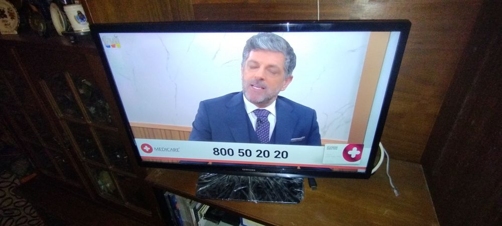 2 televisões uma LG e outra Samsung