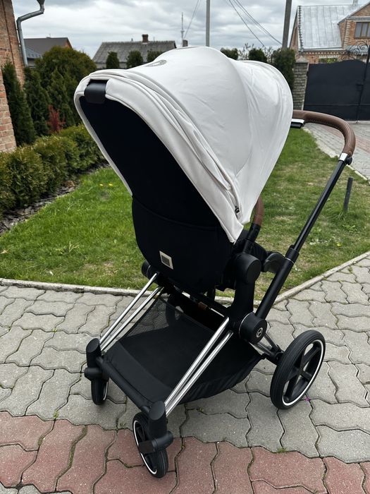 Продам коляску Cybex priam 4.0