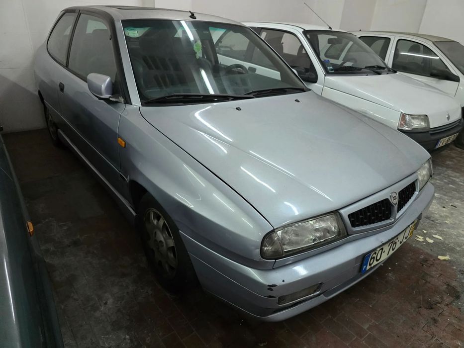 Lancia Delta HPE 1.6 16V