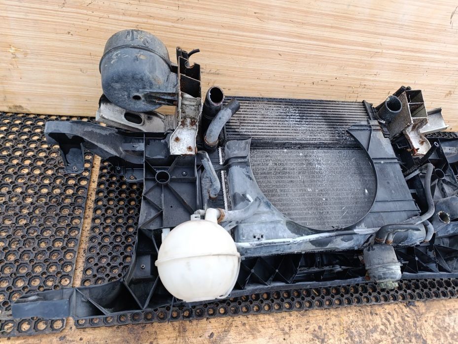 Vw Crafter W906 I 2E0 2.5 Tdi Pas Przedni Komplet Automat