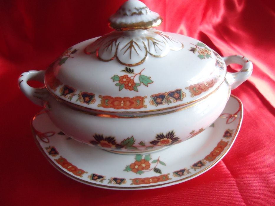 Terrina em Porcelana