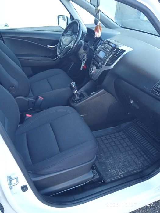 Hyundai ix20.  1.4Crdi  90 KM