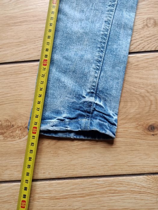 Spodnie jeansowe chłopięce rozm. 134 wiek 8-9lat