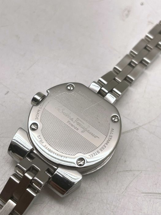 Zegarek Salvatore Ferragamo gancini SFBF211003