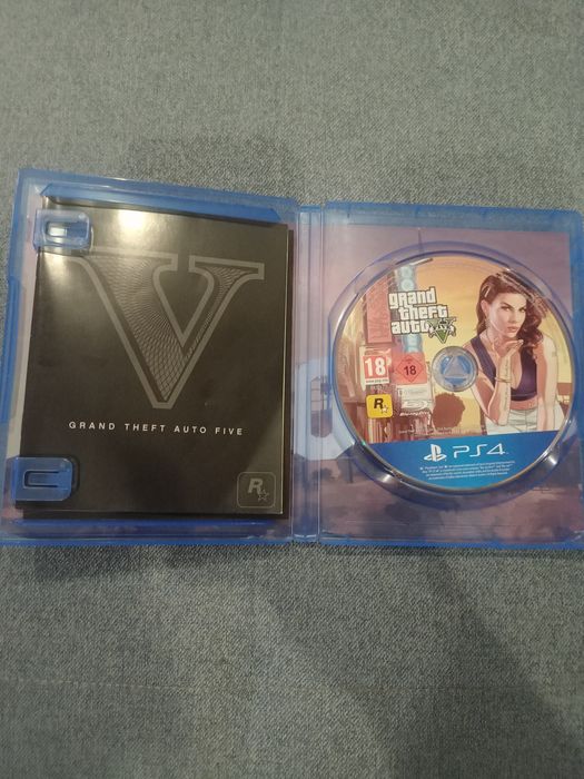 GTA 5 sprzedam.         .