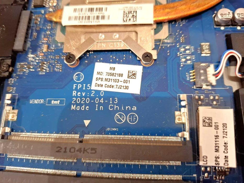 HP 250 G8  – Na części / Kadłubek + płyta procesor i5Core