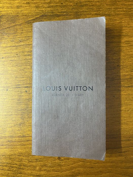 Louis Vuitton Agenda 2011 Dairy. Ежедневник. Оригинал.