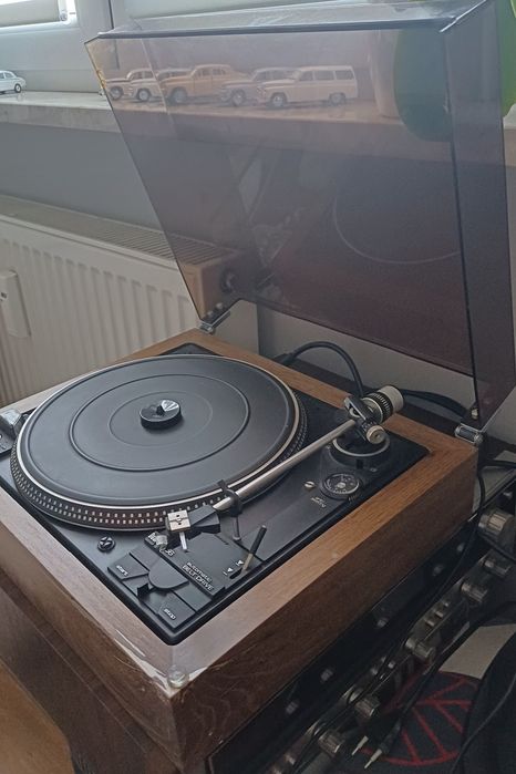 Gramofon Dual 1256