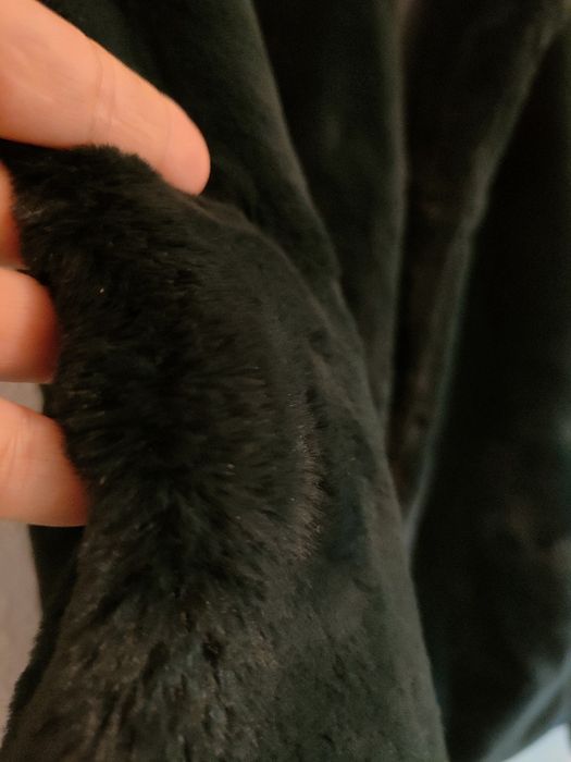 Casaco de pêlo falso