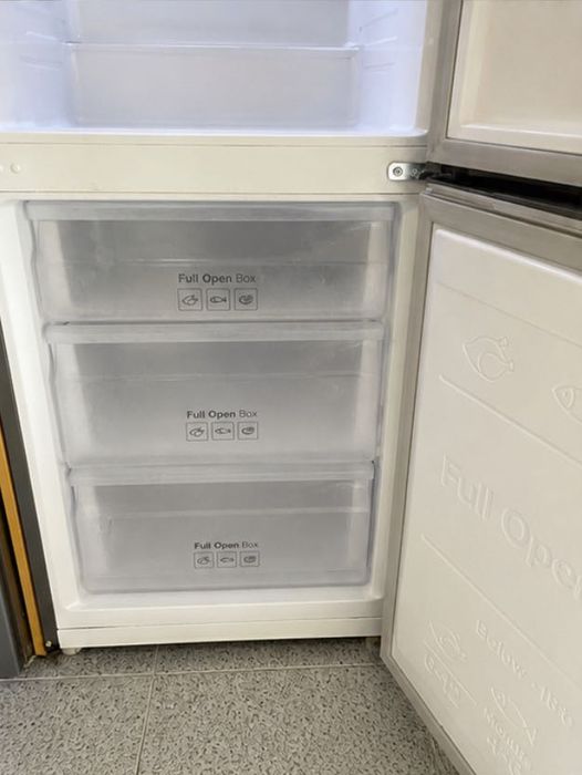 Geladeira Samsung No Frost Inox Excelente Estado