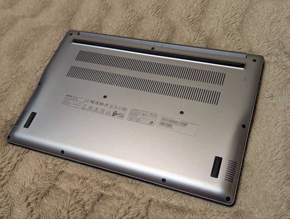 Acer Swift SF314-57/ i5-1035G1 /8 GB RAM/ 512 SSD/ FHD IPS 14"