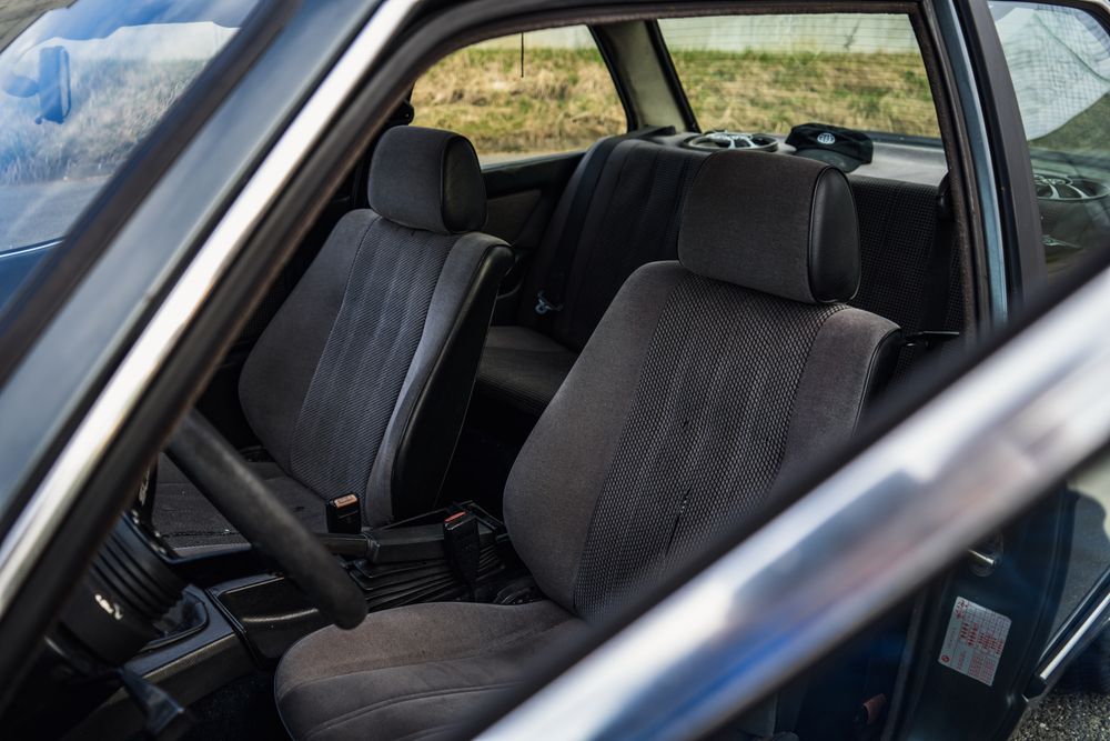 BMW seria 3 e30 coupe 2d 320i