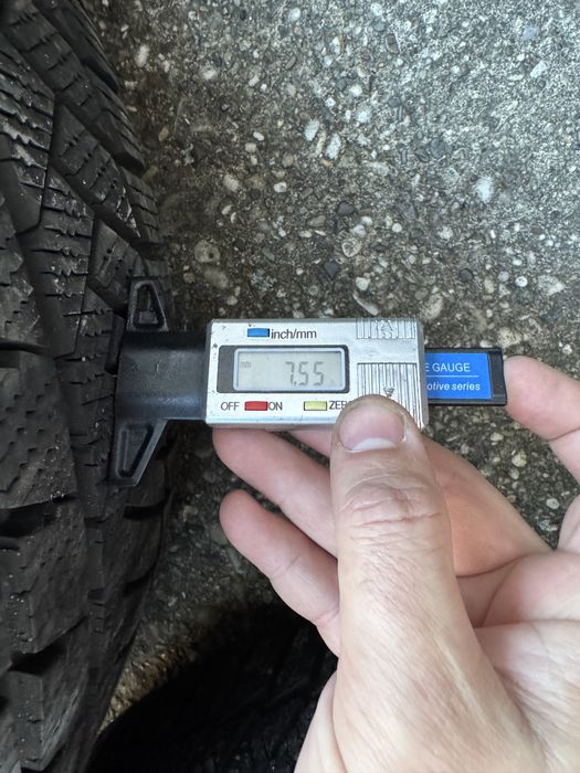 Шини зимові 225 55 R17 Runflat BMW Continental G30 G31 X1 X2 5er 3er