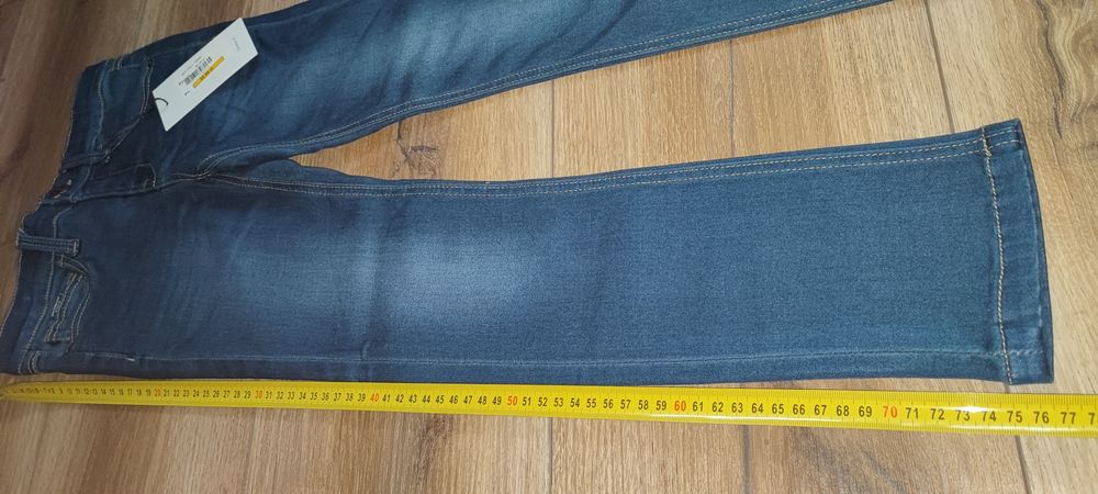 Spodnie 128 nowe jeansowe dziewczęce nr it niebieskie