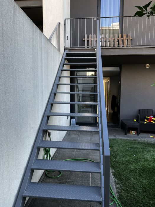 Serralharia – Trabalhos em Ferro , inox e aluminio