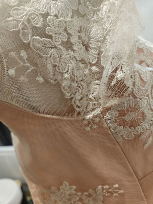 Pudrowy róż sukienka siateczka balowa tiul koronka xs