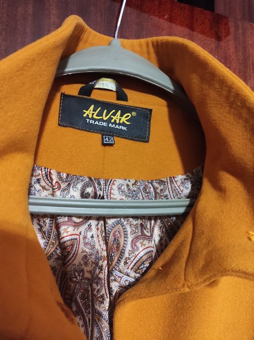 Пальто жіноче демісезон