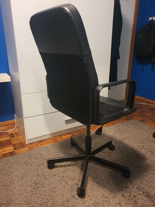 Vendo cadeira de escritório