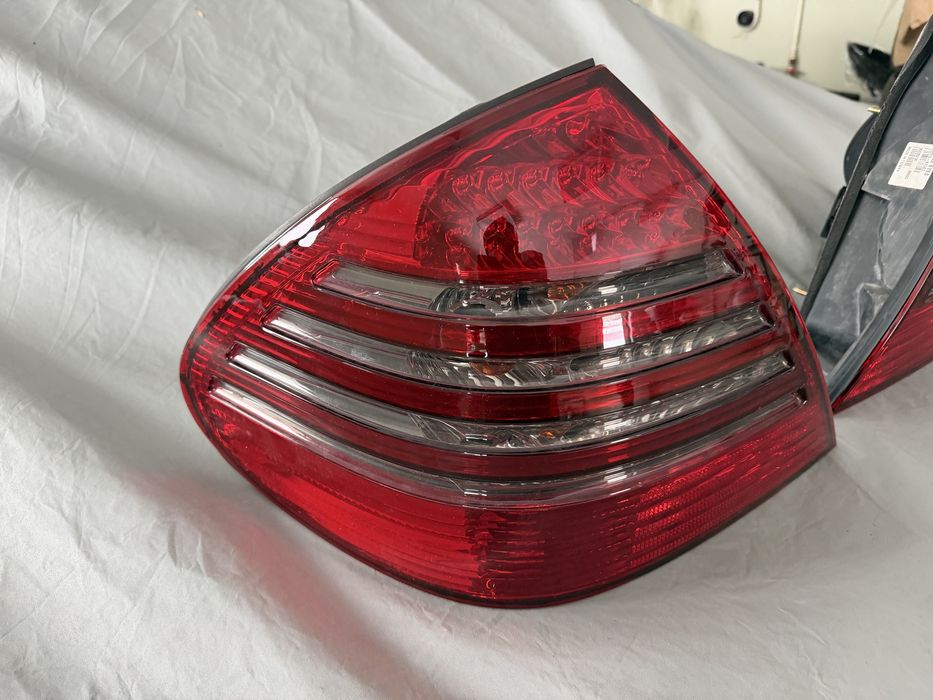 Мерседес W211 задні фонарі