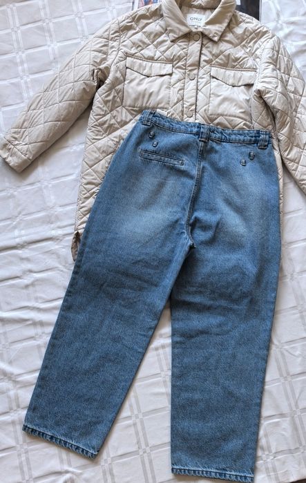 Viralowe Viralowe  dżinsy damskie marki Reserved rozmiar 38/40 rozmiar