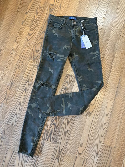 Pull&Bear nowe z metkami obcisłe jeansy moro rurki z przetarciami xs s