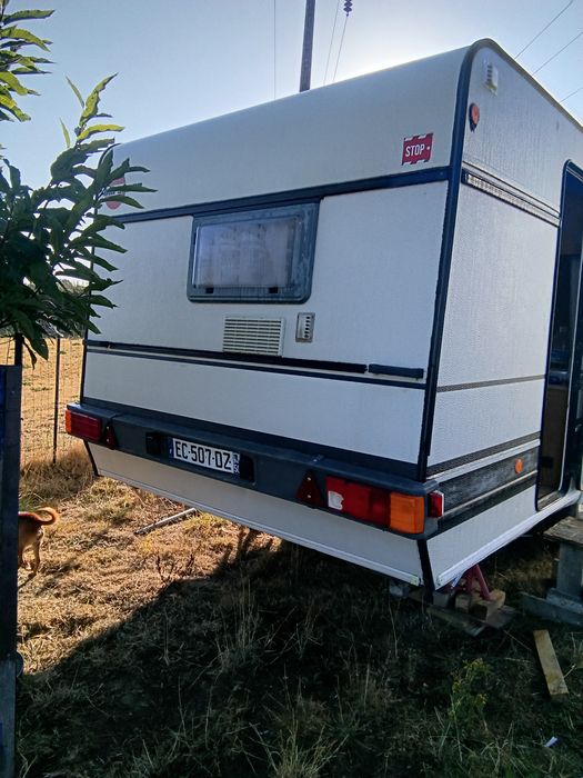 Caravana em bom estado