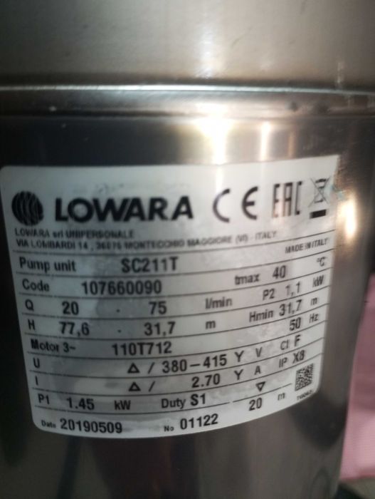 Bomba de água trifásico