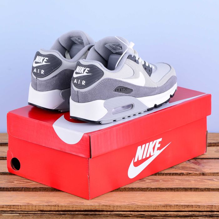 (2010) Кросівки Nike Air Max 90 сірий колір (37-41)