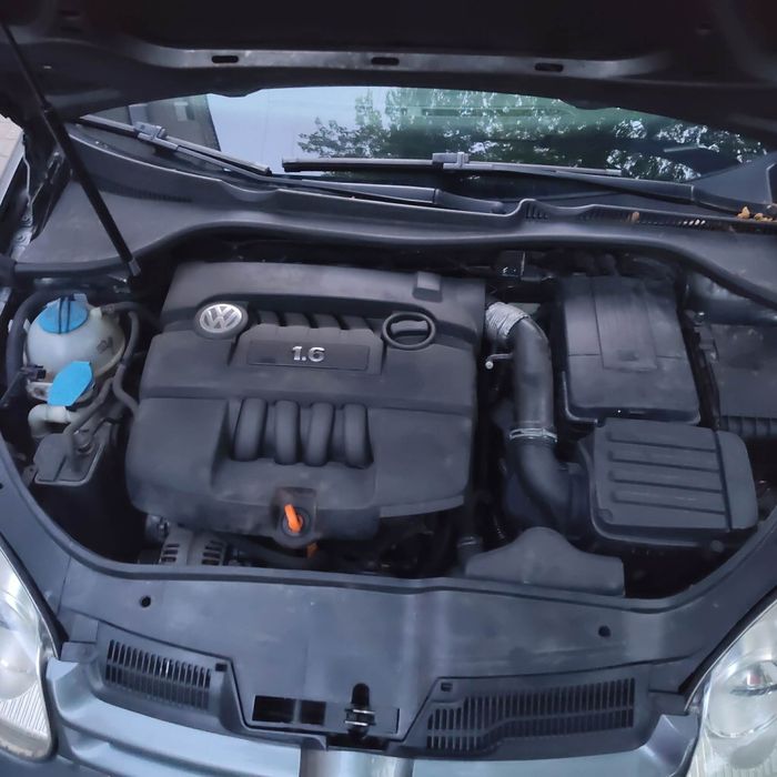 Продам гольф 5 1.6 бензин 4250